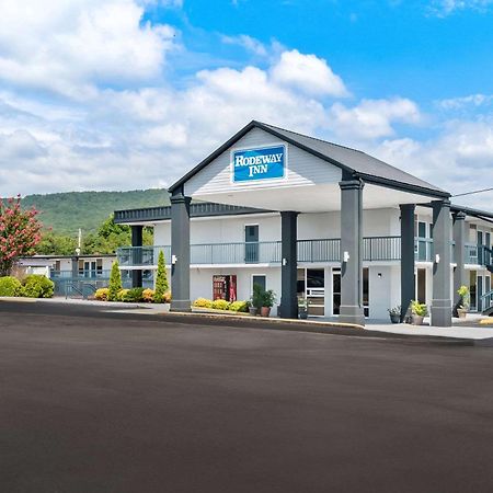 Rodeway Inn Dalton Exteriör bild